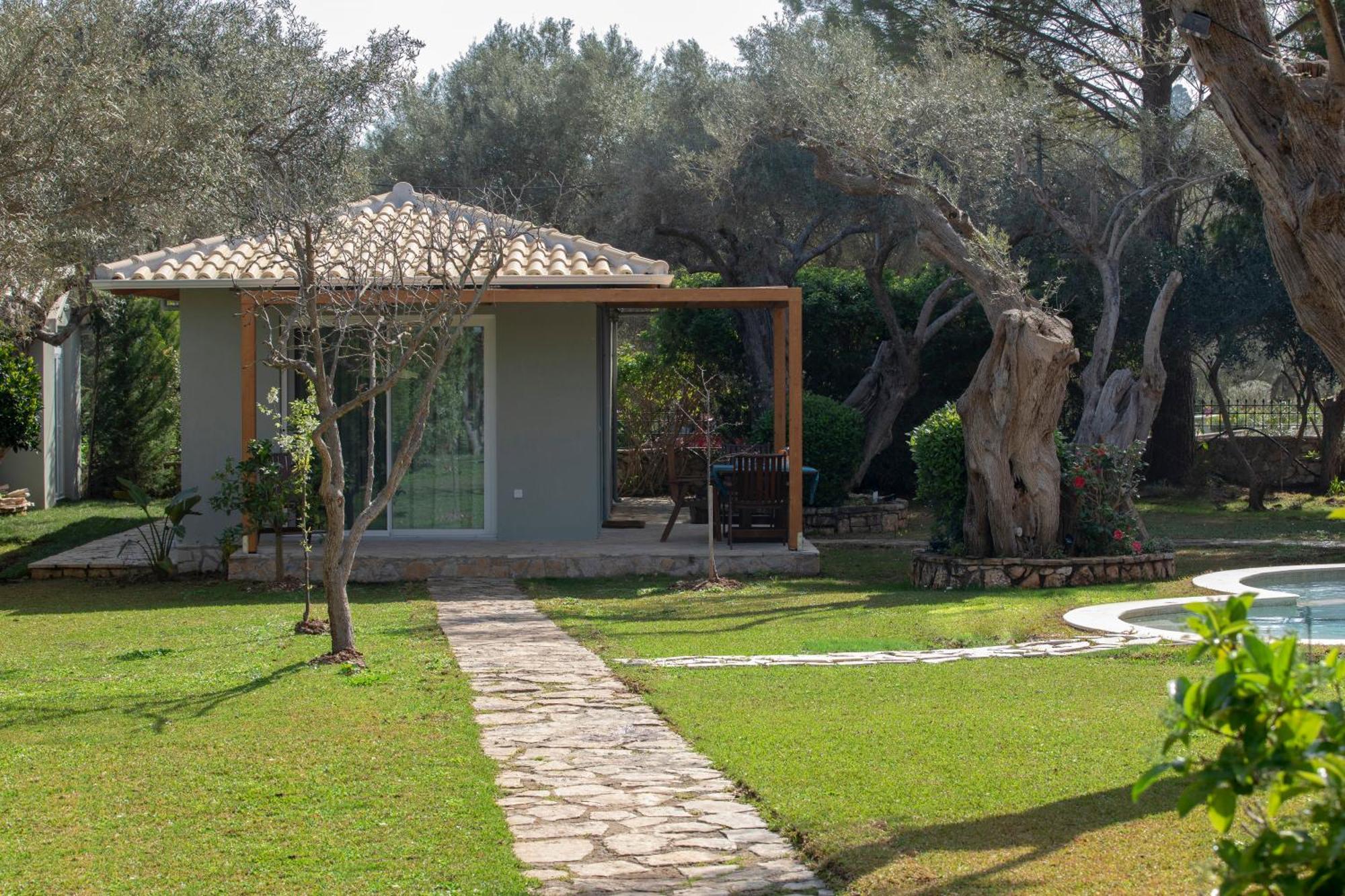 Poly'S Villa Lefkada Apolpaina Esterno foto
